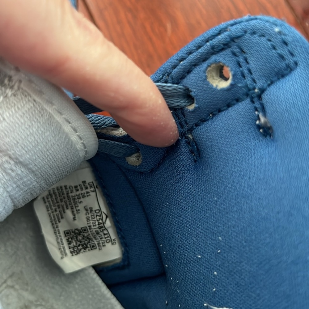 Air Jordan - Picture 8 of 11